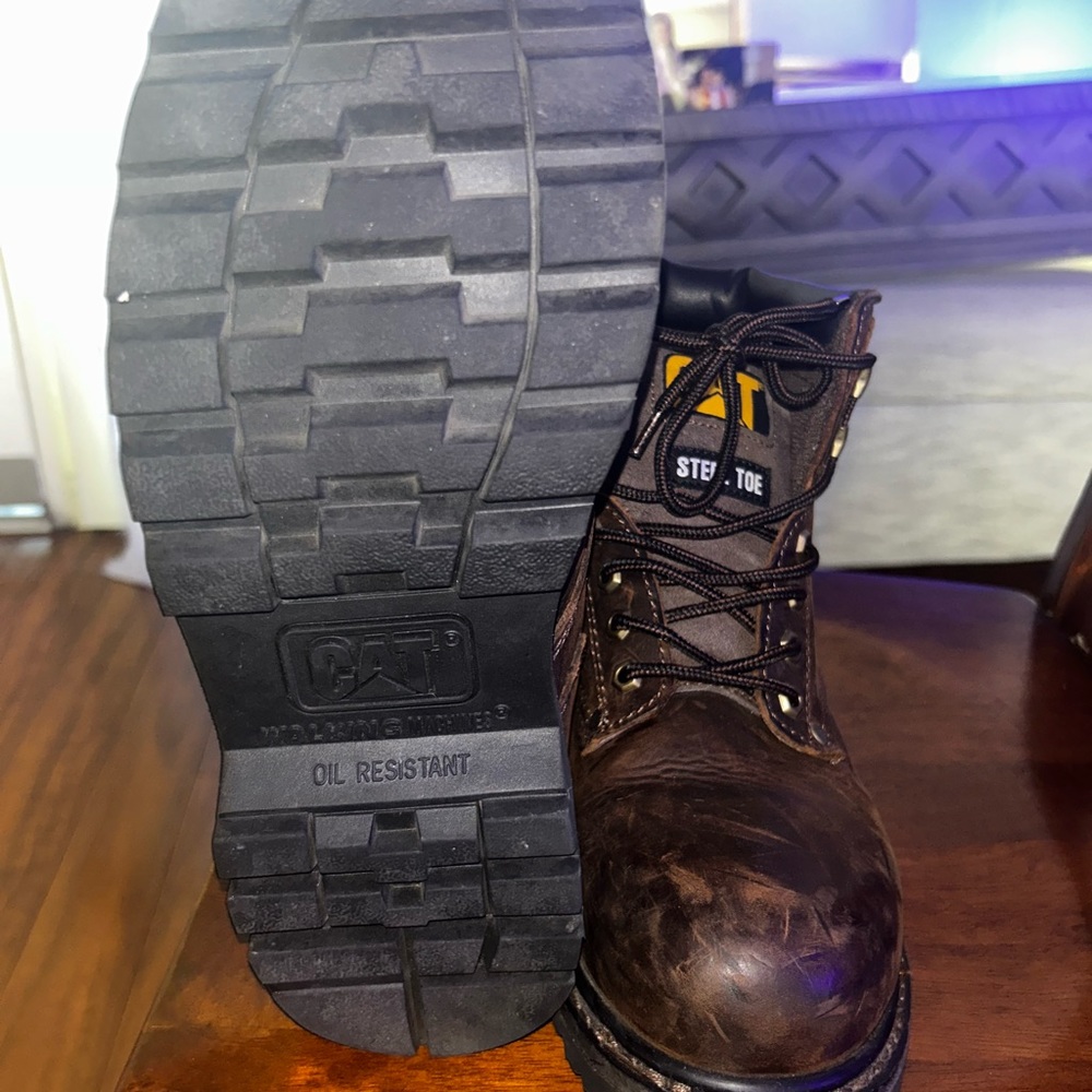Caterpillar shoes